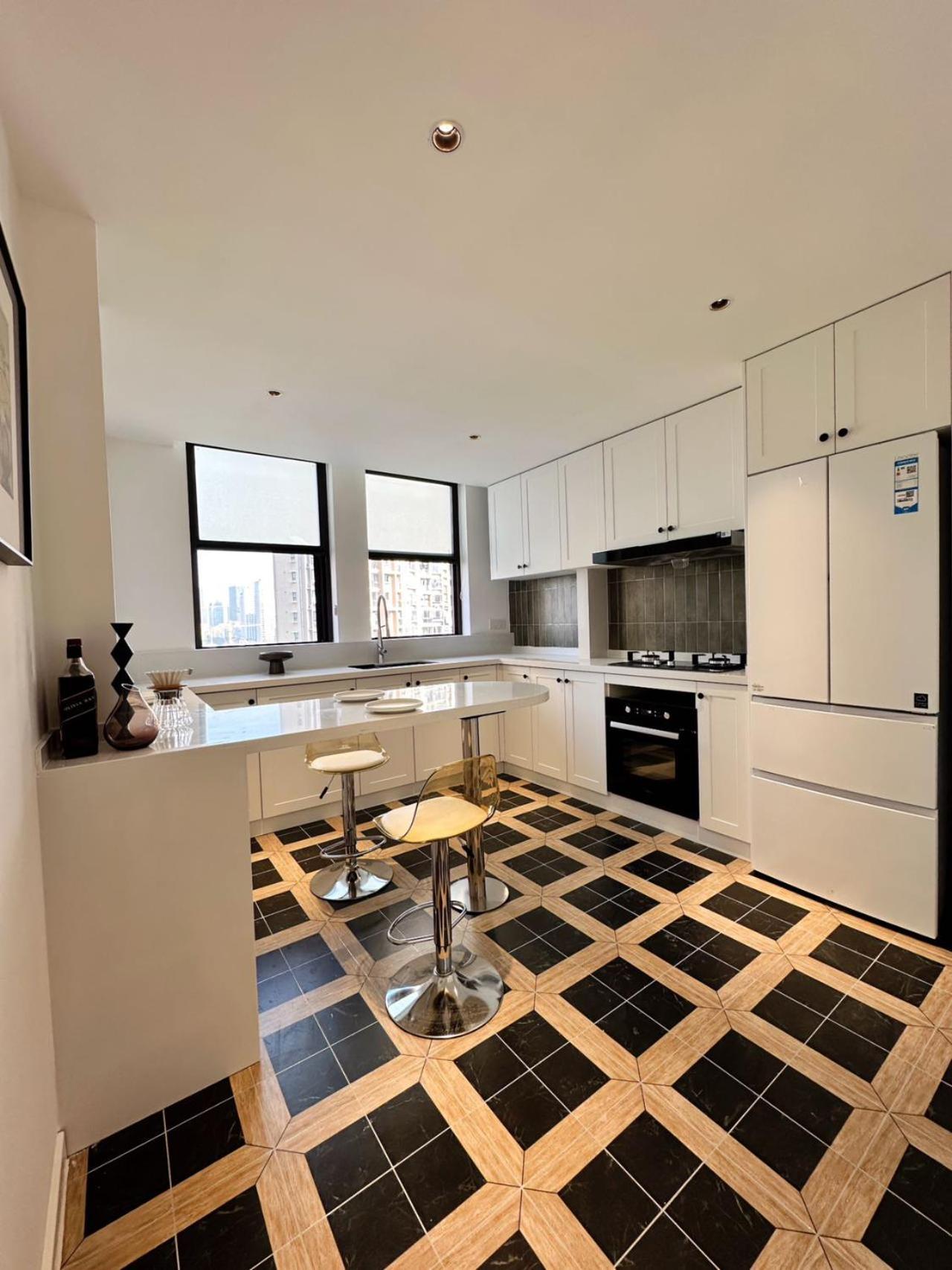 Eastern Hub Apartment
